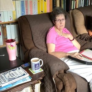 Meet your Posher, Angela